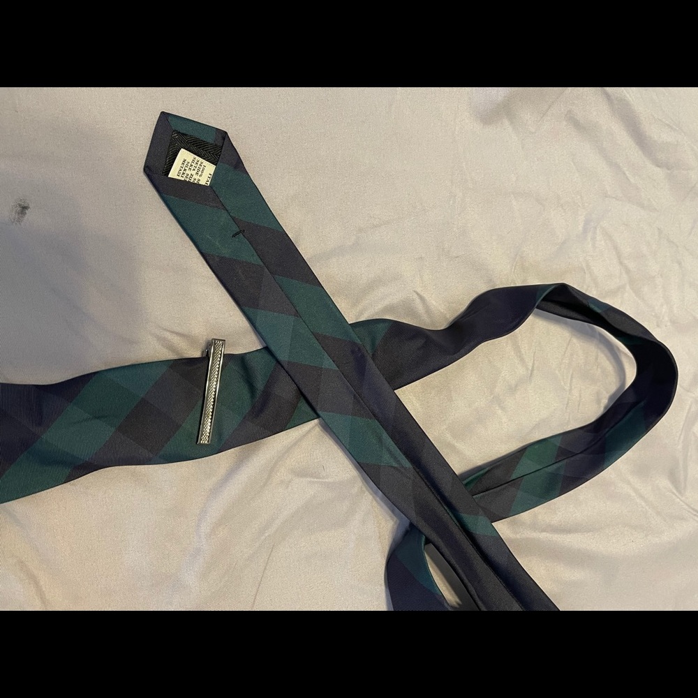 New Burberry tie - Picture 2 of 2